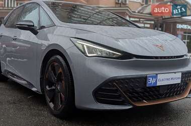 Хэтчбек Cupra Born 2022 в 