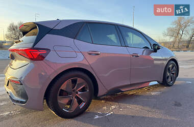 Хэтчбек Cupra Born 2022 в 