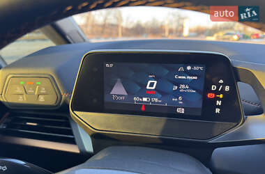 Хэтчбек Cupra Born 2022 в 