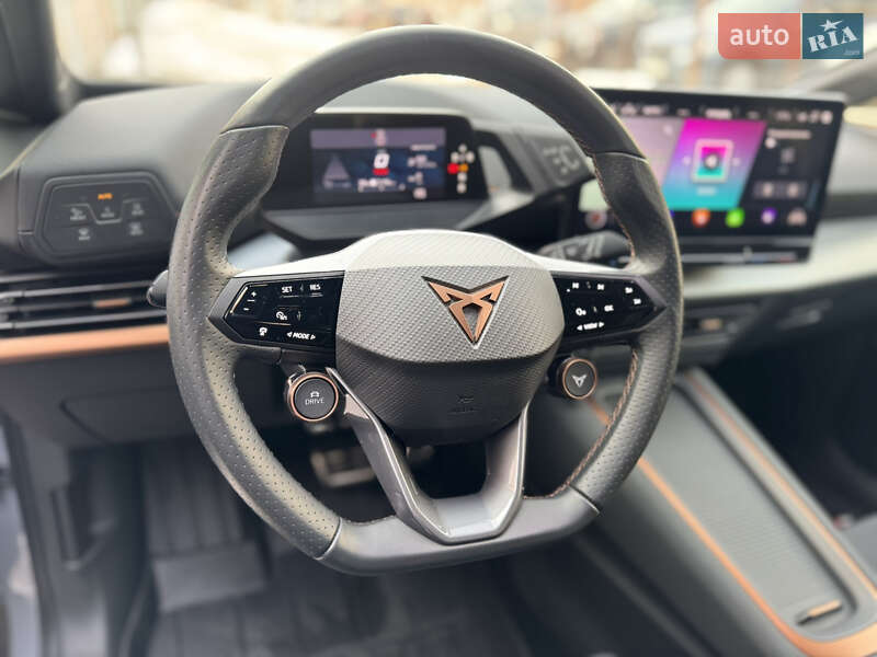 Хэтчбек Cupra Born 2023 в Киеве