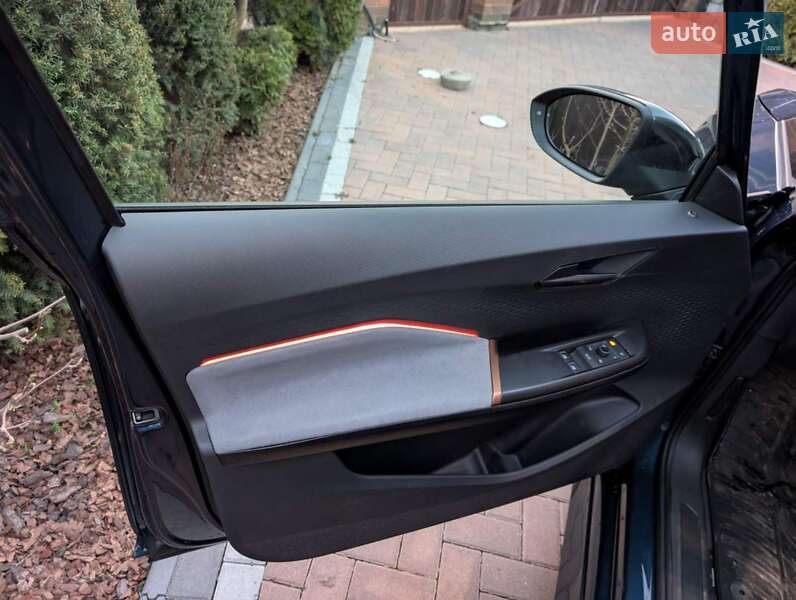 Хэтчбек Cupra Born 2022 в Виннице