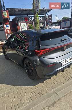 Хэтчбек Cupra Born 2021 в 