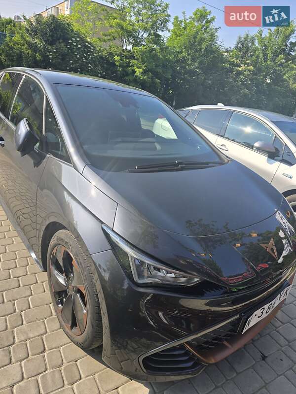 Хэтчбек Cupra Born 2021 в 
