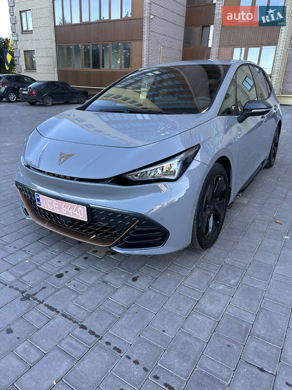 Хетчбек Cupra Born 2024 в 