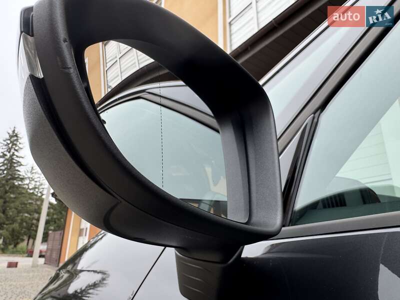 Хэтчбек Cupra Born 2022 в Ивано-Франковске