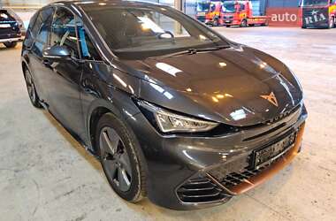 Хэтчбек Cupra Born 2022 в  фото 8 Хэтчбек Cupra Born 2022 в