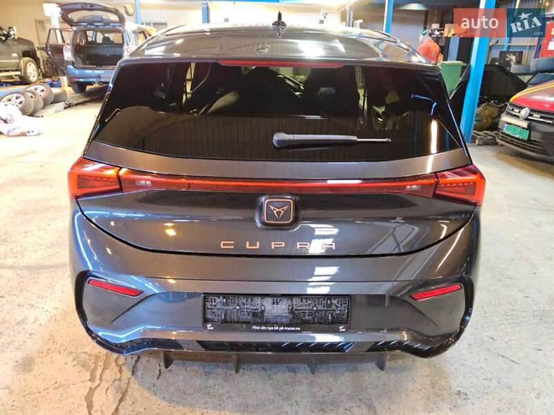 Хетчбек Cupra Born 2022 в Києві фото 17 Хетчбек Cupra Born 2022 в Києві
