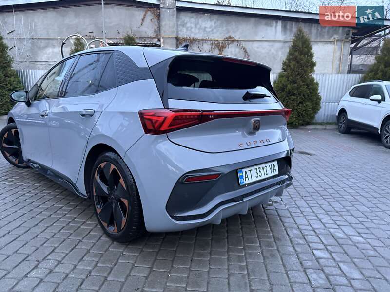 Хетчбек Cupra Born 2022 в Івано-Франківську