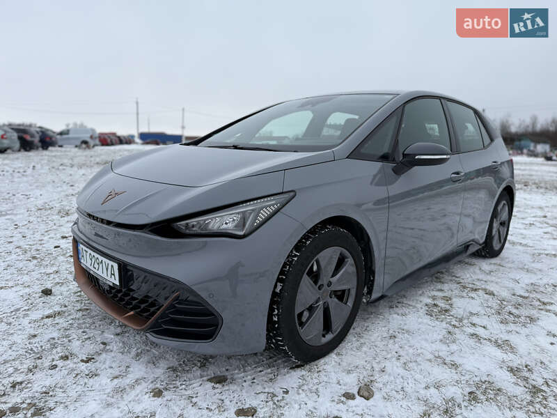 Хэтчбек Cupra Born 2022 в Ивано-Франковске