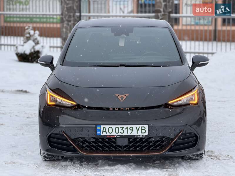 Хэтчбек Cupra Born 2022 в Мукачево