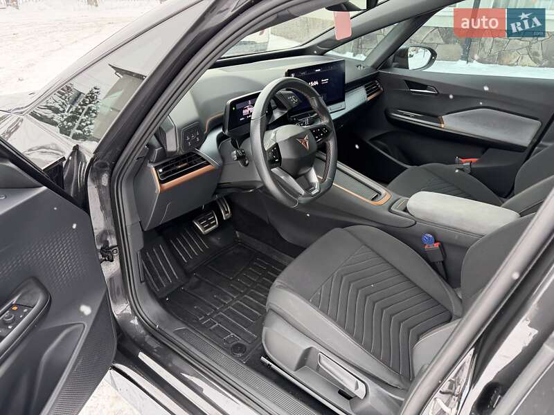 Хэтчбек Cupra Born 2022 в Мукачево