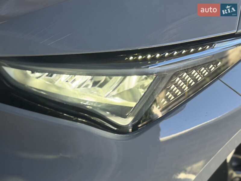 Хетчбек Cupra Born 2022 в Мукачевому