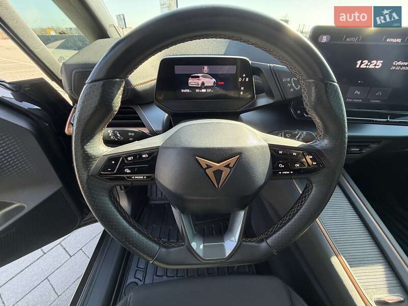 Хэтчбек Cupra Born 2022 в Мукачево