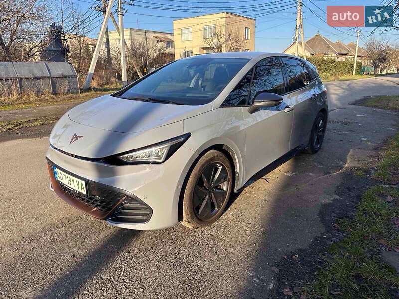 Хетчбек Cupra Born 2022 в Ужгороді