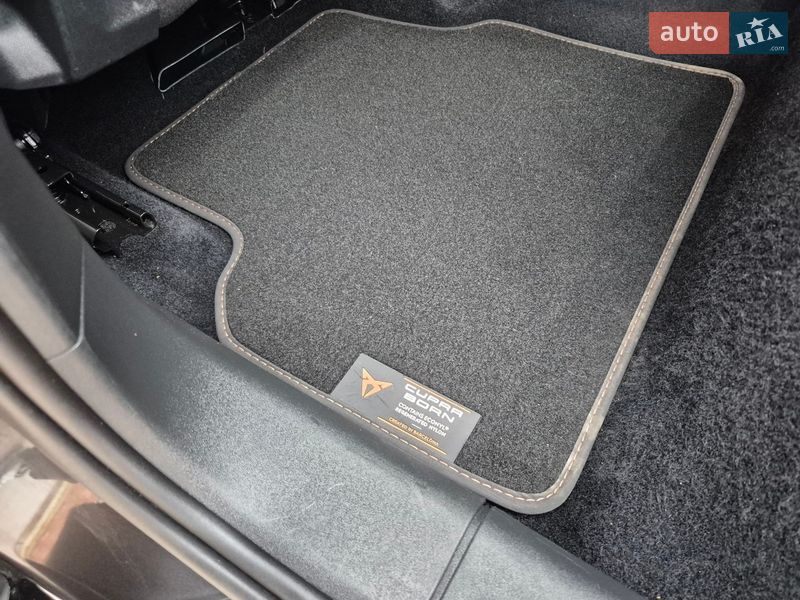 Хэтчбек Cupra Born 2023 в Ровно