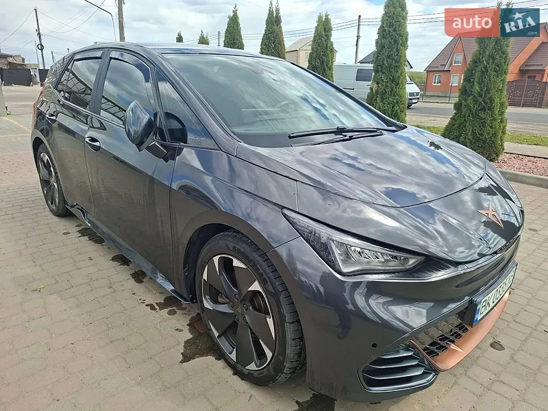 Cupra Born