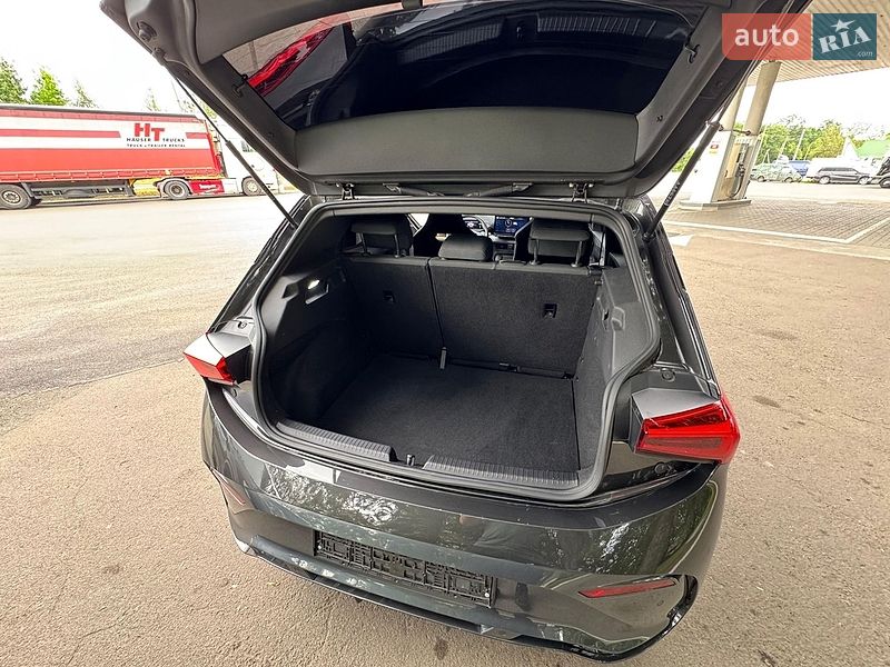 Хэтчбек Cupra Born 2023 в Луцке