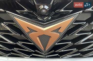 Позашляховик / Кросовер Cupra Formentor 2023 в 