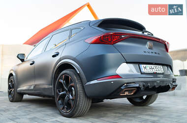 Позашляховик / Кросовер Cupra Formentor 2021 в 