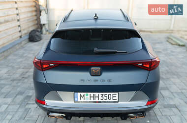 Позашляховик / Кросовер Cupra Formentor 2021 в 