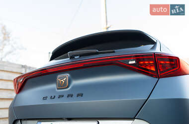 Позашляховик / Кросовер Cupra Formentor 2021 в 