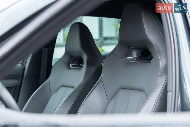 Позашляховик / Кросовер Cupra Formentor 2022 в Рівному