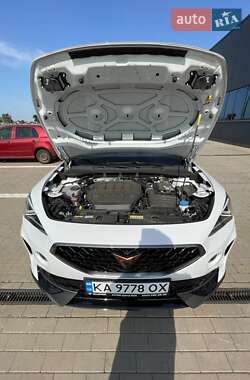 Внедорожник / Кроссовер Cupra Formentor 2024 в 
