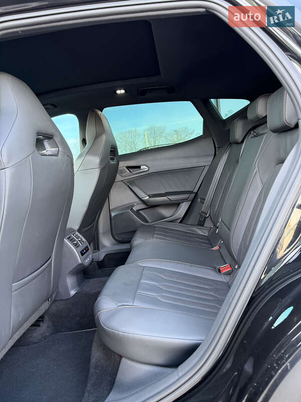 Позашляховик / Кросовер Cupra Formentor 2023 в Києві фото 44 Позашляховик / Кросовер Cupra Formentor 2023 в Києві