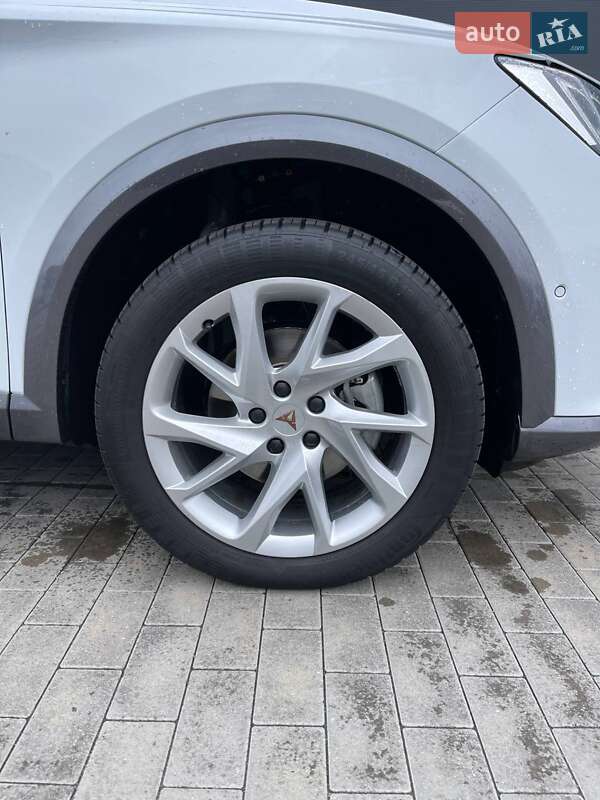 Позашляховик / Кросовер Cupra Formentor 2024 в Києві фото 21 Позашляховик / Кросовер Cupra Formentor 2024 в Києві