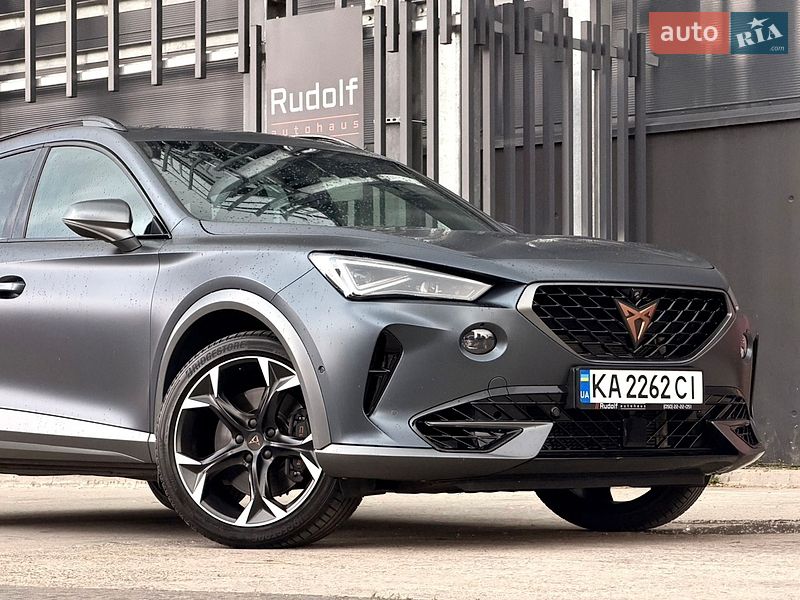 Внедорожник / Кроссовер Cupra Formentor 2024 в Киеве