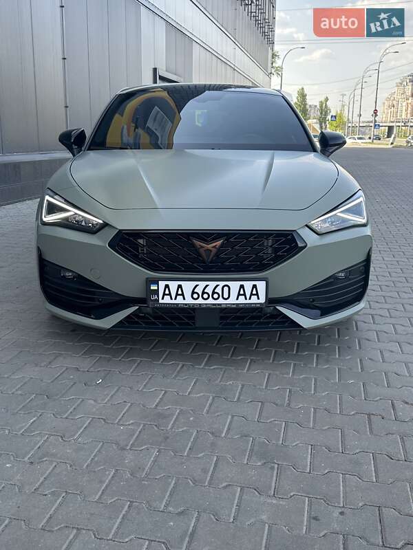 Хетчбек Cupra Leon 2023 в Києві