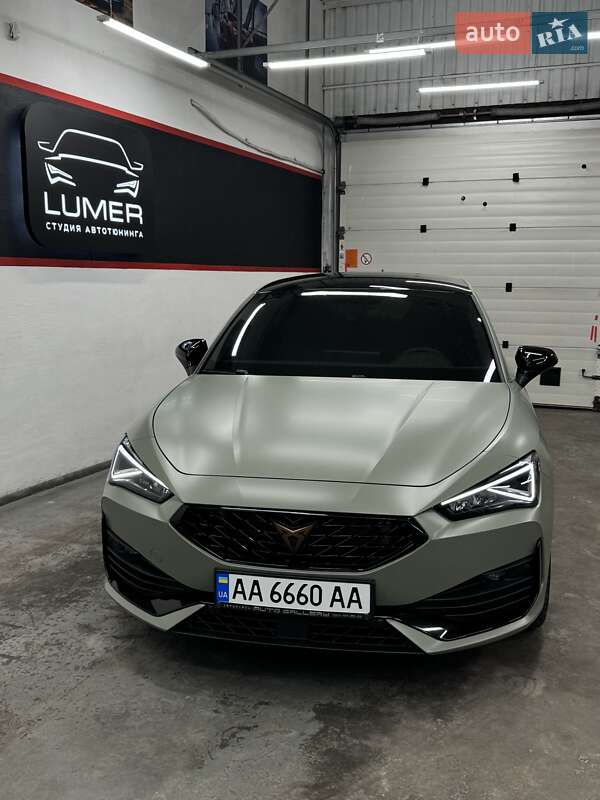 Хетчбек Cupra Leon 2023 в Києві