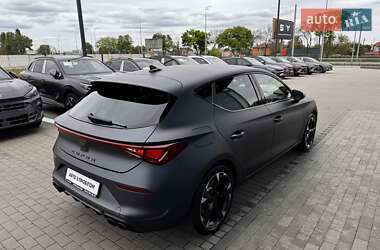 Хэтчбек Cupra Leon 2024 в 