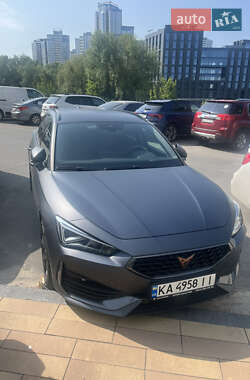 Универсал Cupra Leon 2023 в 