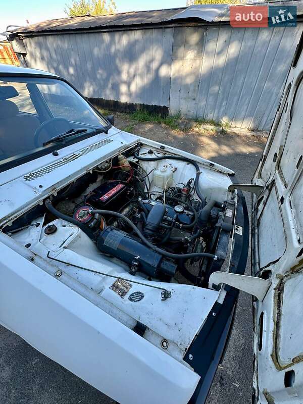 Седан Dacia 1310 1991 в Киеве