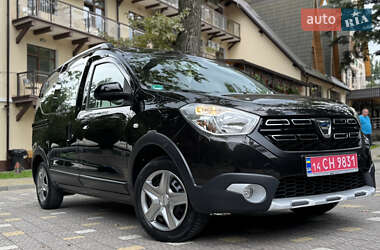 Минивэн Dacia Dokker Stepway 2018 в 