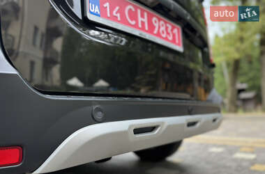Минивэн Dacia Dokker Stepway 2018 в 