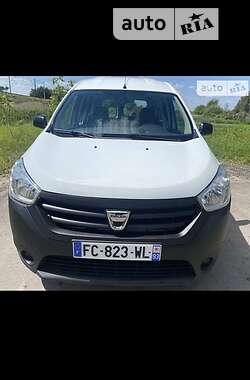 Мінівен Dacia Dokker 2014 в 