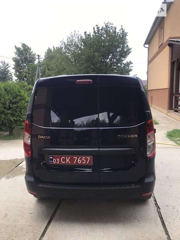 Минивэн Dacia Dokker 2018 в Ужгороде