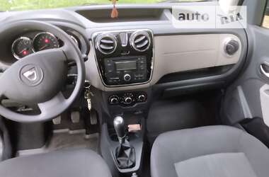 Минивэн Dacia Dokker 2014 в 