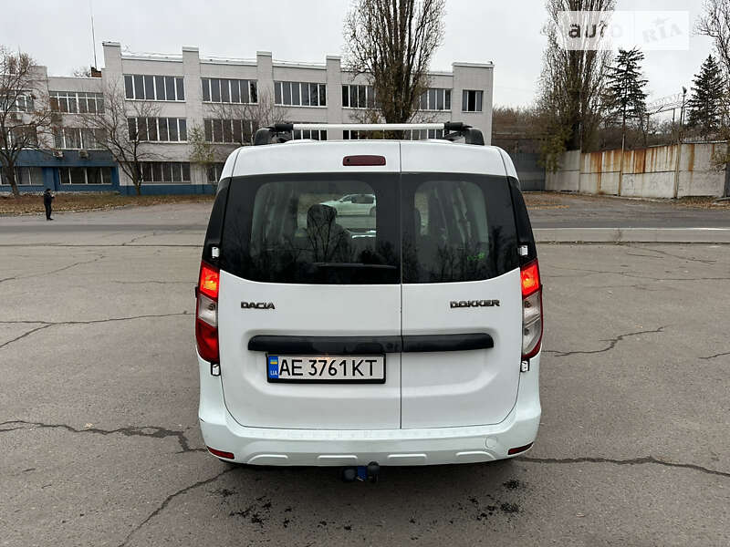 Минивэн Dacia Dokker 2013 в Днепре