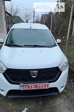 Минивэн Dacia Dokker 2017 в Чопе