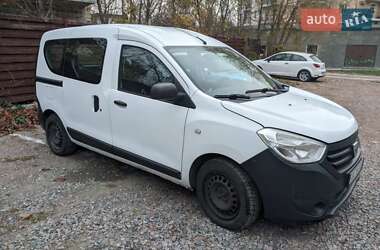 Мінівен Dacia Dokker 2013 в Києві