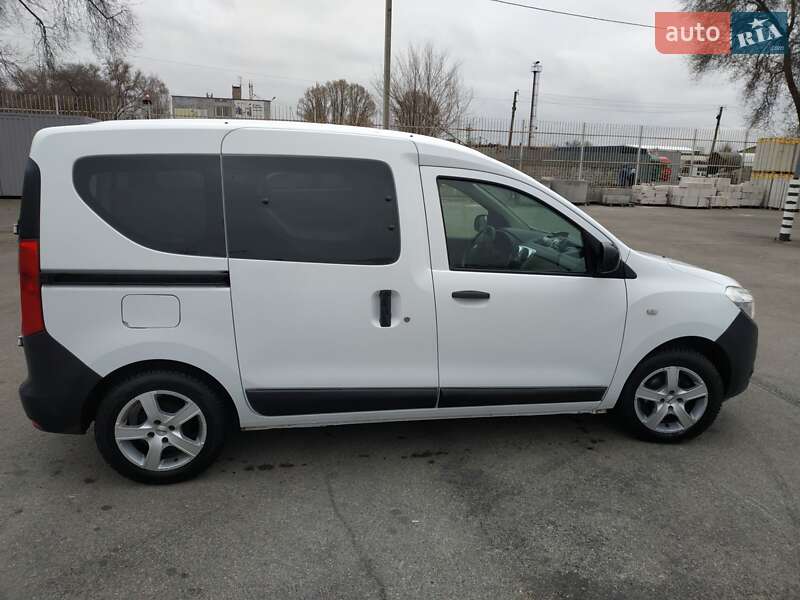 Мінівен Dacia Dokker 2013 в Дніпрі фото 3 Мінівен Dacia Dokker 2013 в Дніпрі