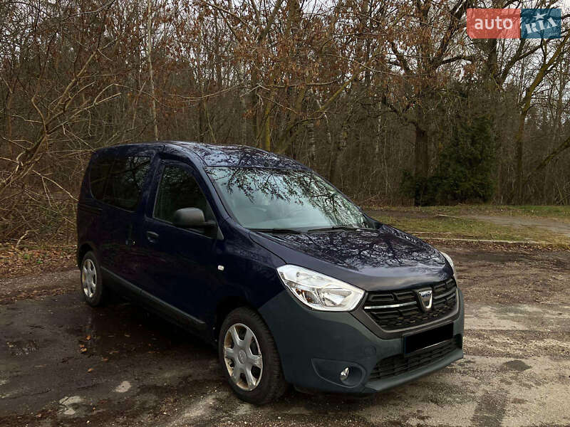 Минивэн Dacia Dokker 2019 в 