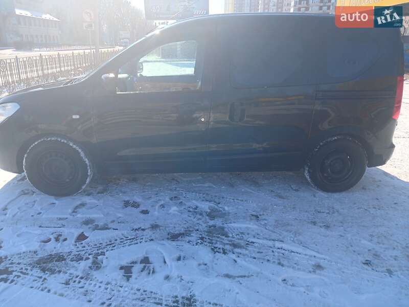 Мінівен Dacia Dokker 2014 в Броварах