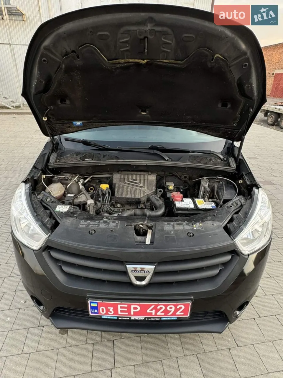 https://cdn4.riastatic.com/photosnew/auto/photo/dacia_dokker__593673359hd.webp