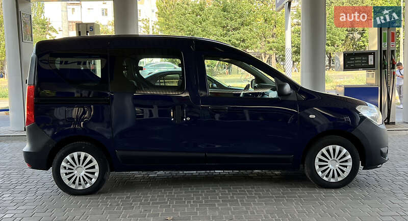 Минивэн Dacia Dokker 2015 в Николаеве