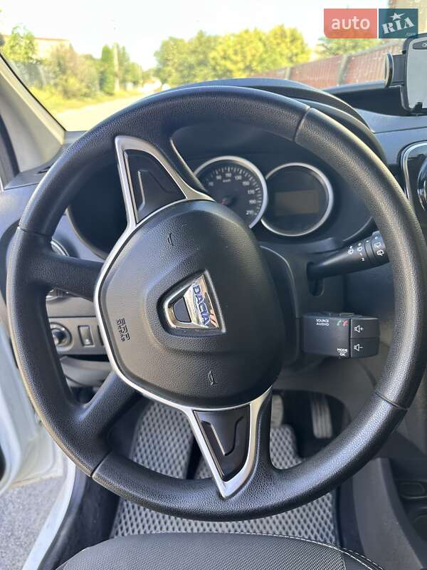 Минивэн Dacia Dokker 2017 в Киеве