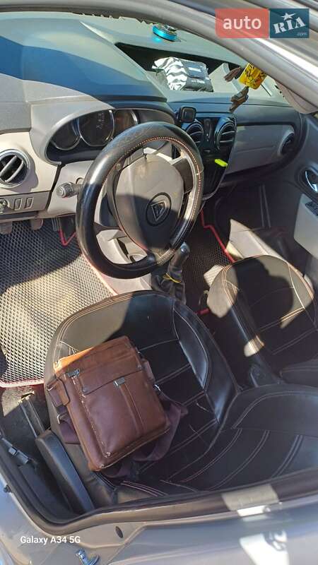 Минивэн Dacia Dokker 2014 в Никополе